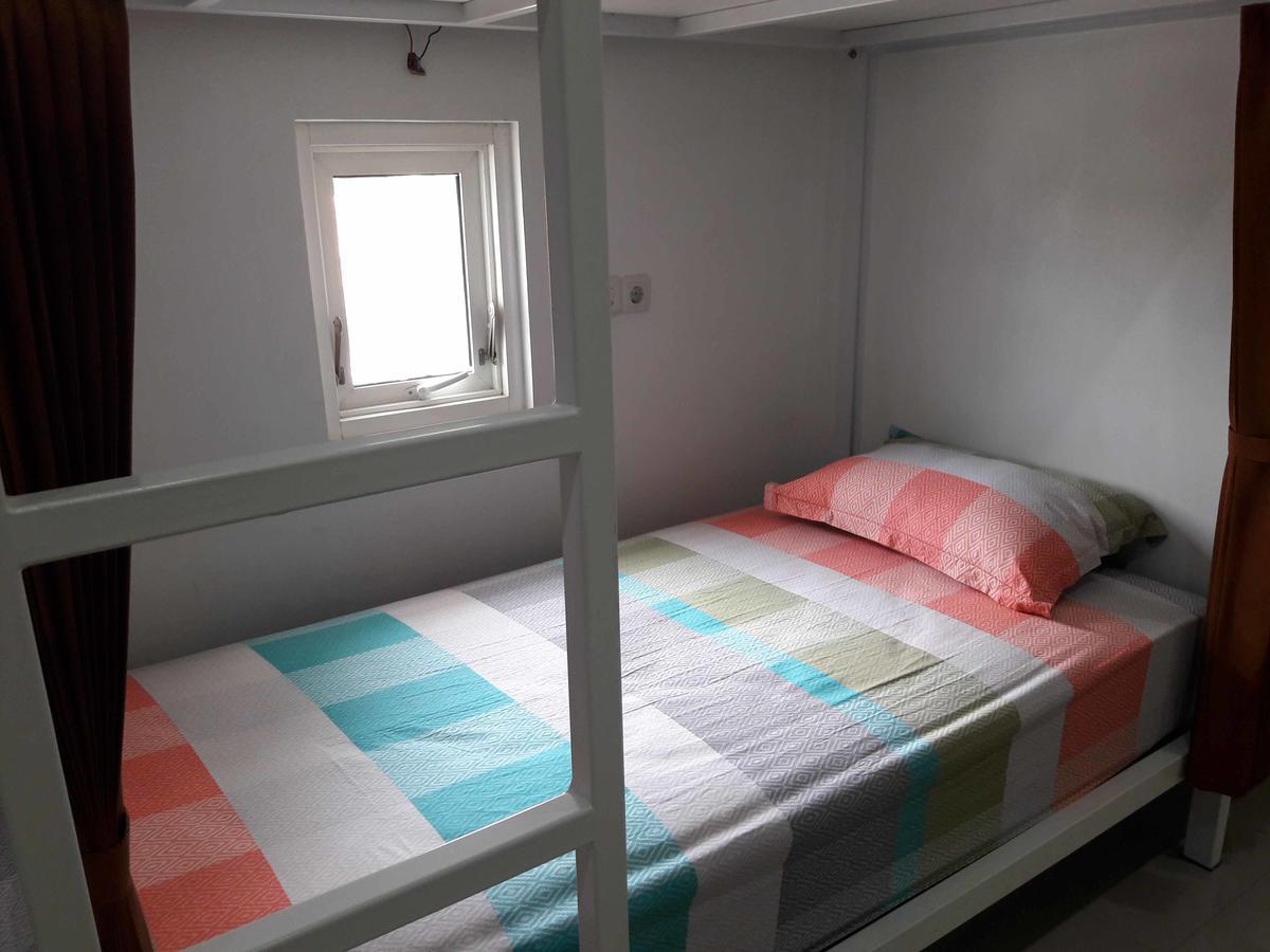 Huize Jon Hostel Маланг Экстерьер фото